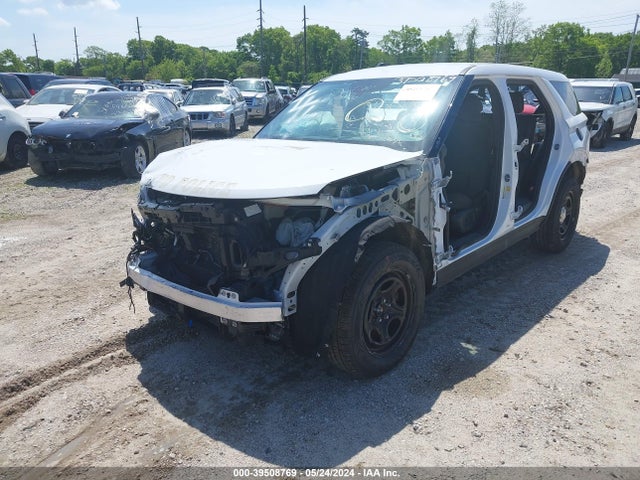 Ford Police Interceptor Utility 2021 1FM5K8AW3MNA14478 Image 2