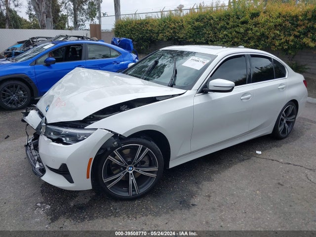 BMW 330I 2022 3MW5R1J03N8C70611 Image 2