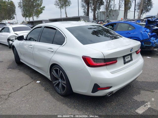 BMW 330I 2022 3MW5R1J03N8C70611 Image 3