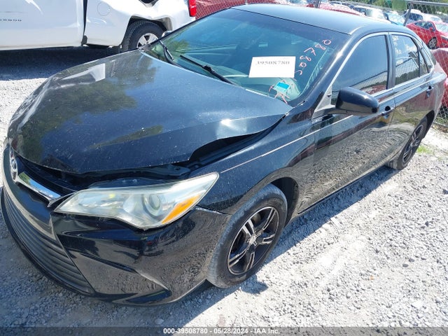 Toyota CAMRY LE 2016 4T1BF1FK3GU585001 Image 2