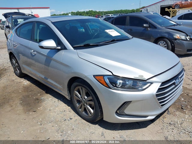 2017 5NPD84LF6HH176549 main image
