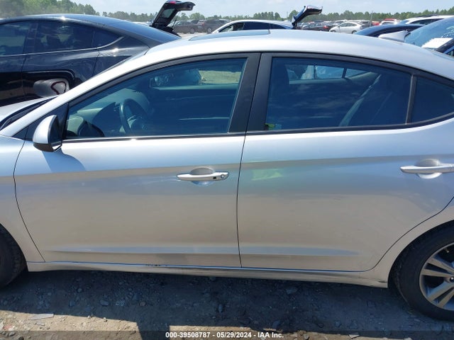 Hyundai Elantra Value Edition 2017 5NPD84LF6HH176549 Image 15
