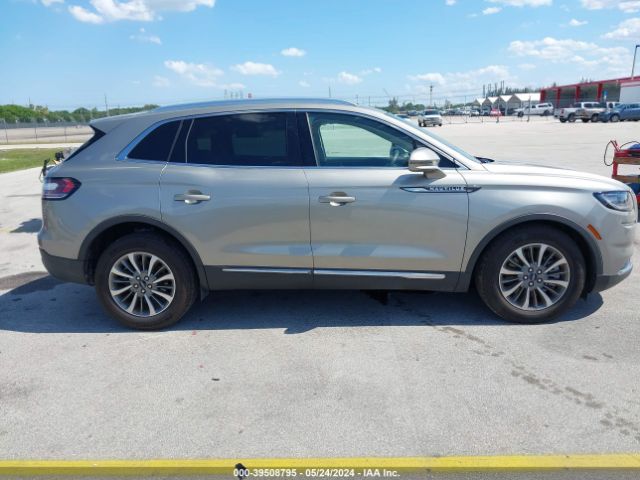 2LMPJ6J9XPBL13917 Lincoln Nautilus Standard