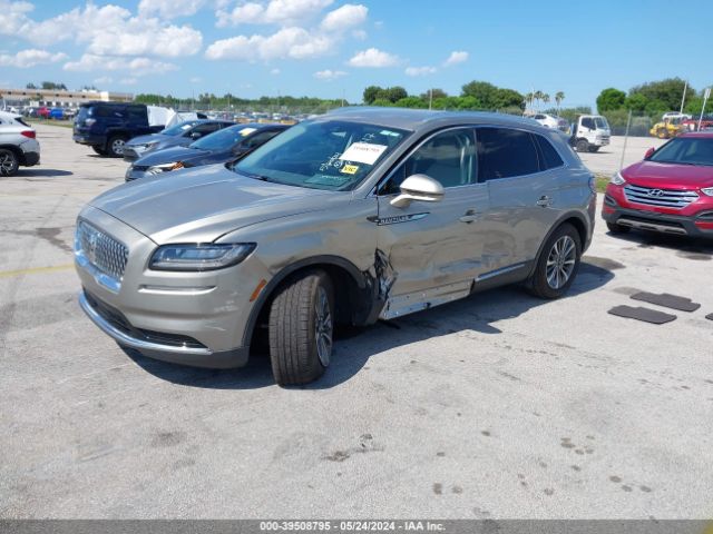 2LMPJ6J9XPBL13917 Lincoln Nautilus Standard