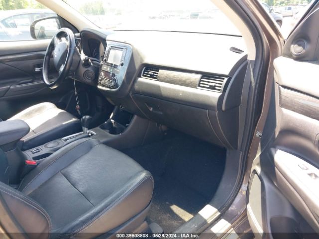 JA4AD3A31GZ020695 Mitsubishi Outlander Sel