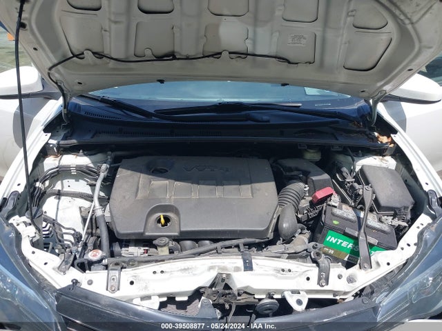 Toyota COROLLA LE 2018 5YFBURHE5JP837819 Image 10