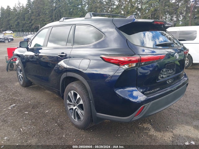 Toyota Highlander Xle 2023 5TDKDRBH1PS032080 Image 3