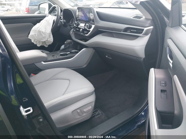 Toyota Highlander Xle 2023 5TDKDRBH1PS032080 Image 5