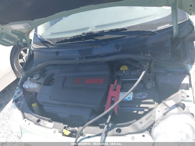 2015 FIAT 500 3C3CFFAR5FT504393 Photo 9