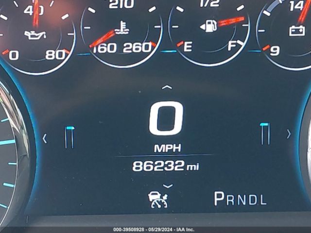 1GKS2HKJ0JR157150 GMC YUKON XL DENALI
