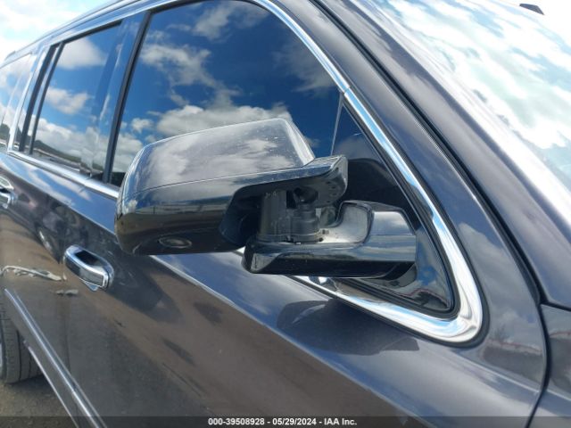 1GKS2HKJ0JR157150 GMC YUKON XL DENALI
