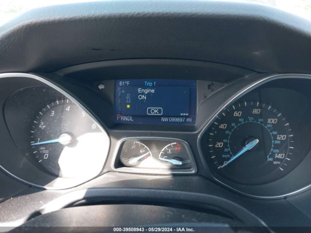 1FADP3F28EL405252 Ford FOCUS SE