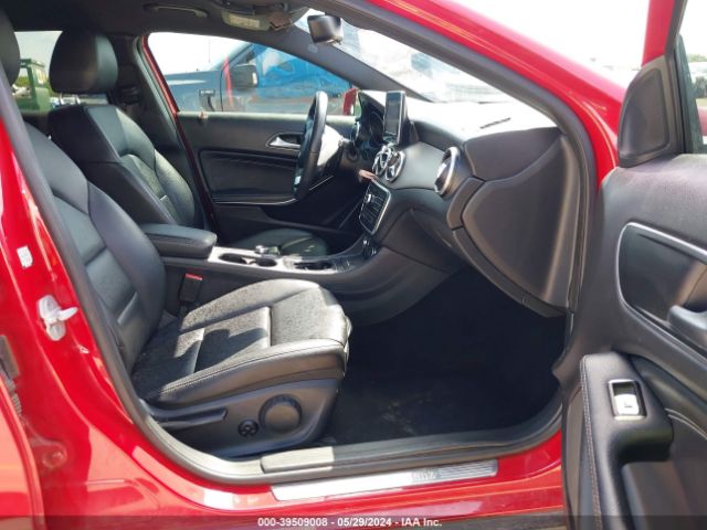 WDCTG4EB2GJ228624 Mercedes-Benz GLA 250