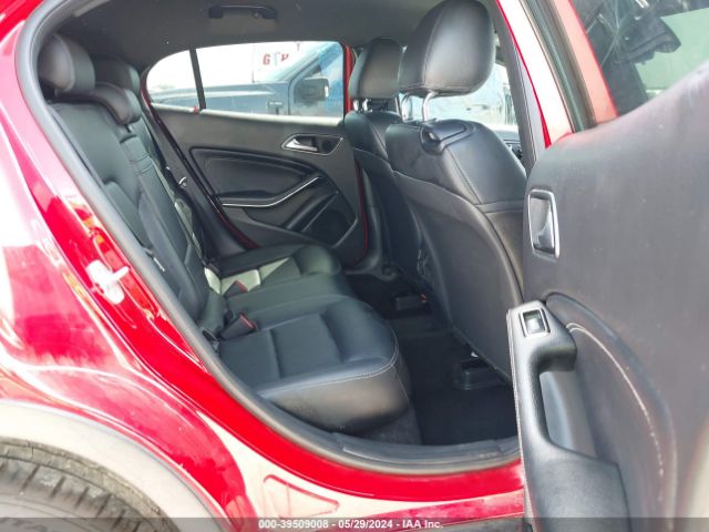 WDCTG4EB2GJ228624 Mercedes-Benz GLA 250