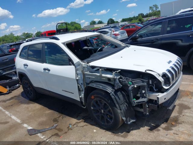 1C4PJMABXGW154676 Jeep Cherokee Sport