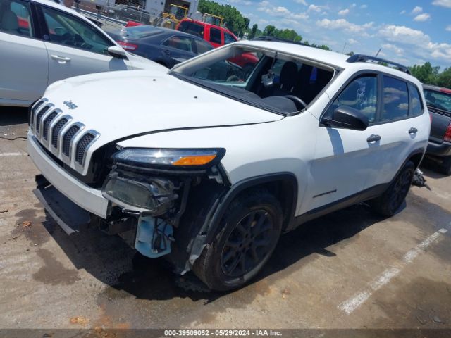 1C4PJMABXGW154676 Jeep Cherokee Sport