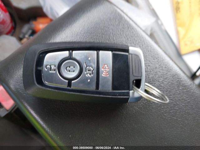 3FMTK3SU1NMA11369 Ford Mustang Mach-e Premium