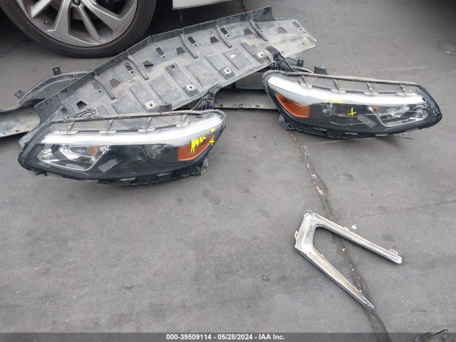 Chevrolet lfv - direct injection, variable valve timing, gen 1 2018 1G1ZC5STXJF107986 Image 28