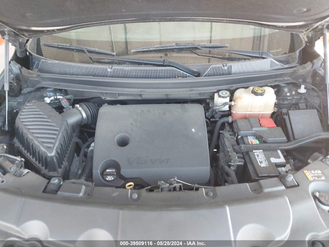 Chevrolet Traverse Ls 2018 1GNERFKW8JJ276767 Image 10