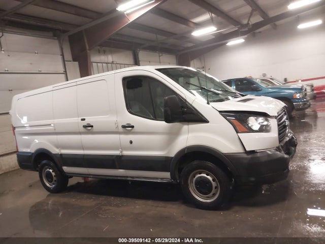 Ford Transit-250 2018 1FTYR1ZM5JKA60494 Image 13