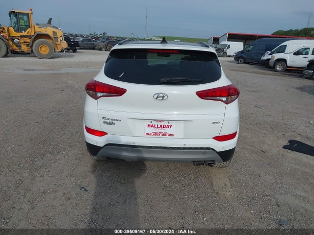 Hyundai Tucson Value 2018 KM8J3CA24JU757003 Image 16