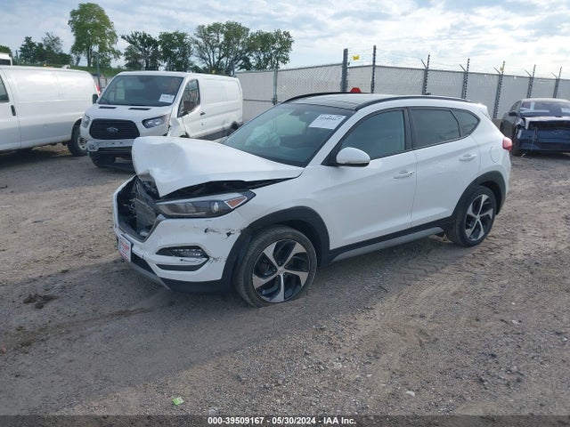 Hyundai Tucson Value 2018 KM8J3CA24JU757003 Image 2