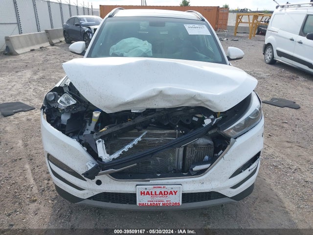 Hyundai Tucson Value 2018 KM8J3CA24JU757003 Image 6