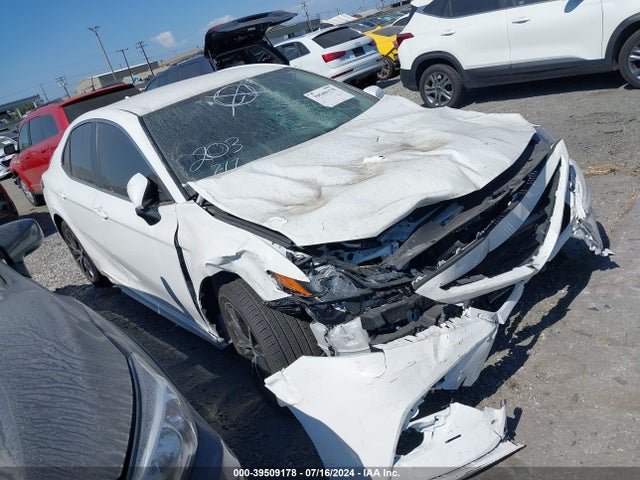 Toyota Camry Se/se Nightshade Edition 2022 4T1G11AK0NU068635 main image