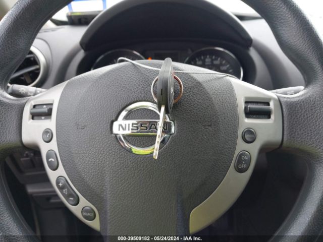 JN8AS5MT8EW605618 Nissan Rogue Select S