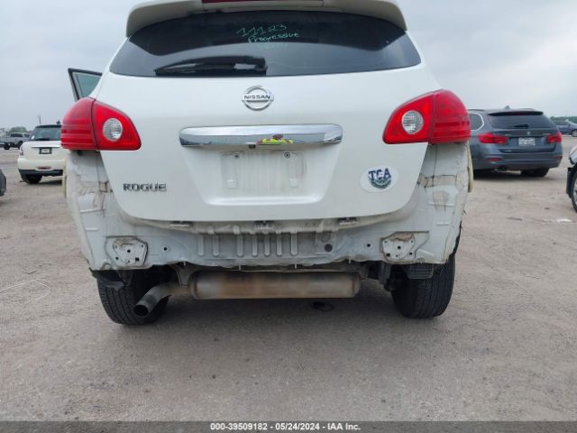 JN8AS5MT8EW605618 Nissan Rogue Select S