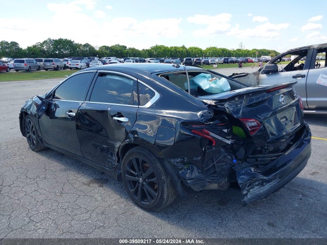 Nissan Altima 2.5 Sr 2018 1N4AL3AP8JC178446 Image 3