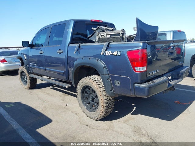 Nissan Titan Pro-4x 2015 1N6AA0EC6FN506414 Image 3