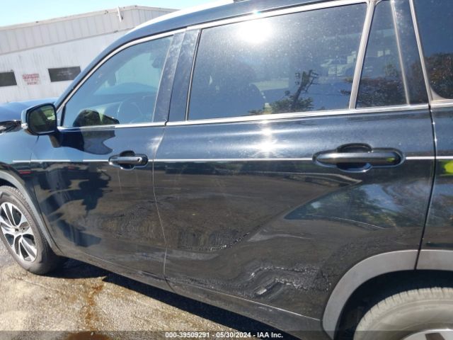5TDGZRAH8LS014405 Toyota Highlander Xle