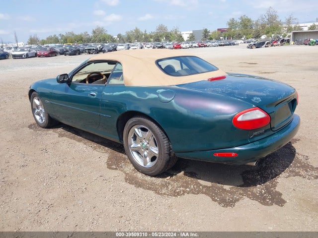 1997 JAGUAR XK8 SAJGX2740VC001574 Photo 2