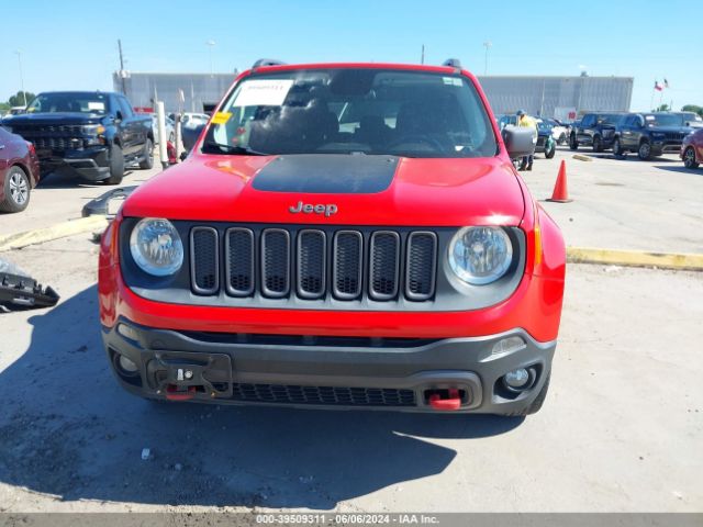 ZACCJBCT6FPC19964 Jeep Renegade Trailhawk