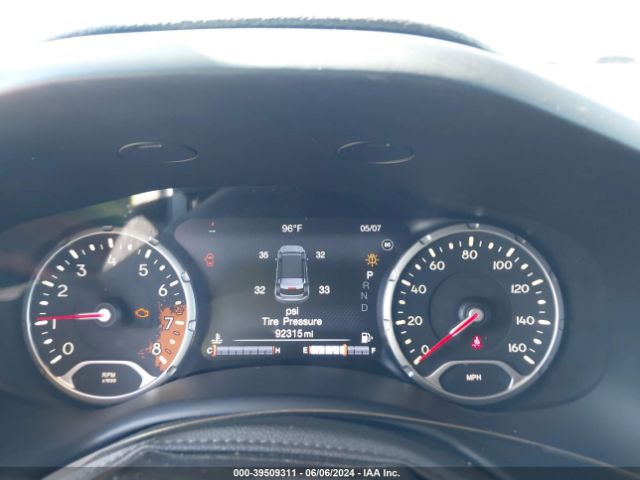 ZACCJBCT6FPC19964 Jeep Renegade Trailhawk