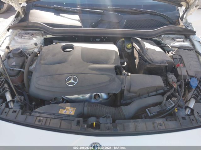 WDCTG4GB0JJ426767 Mercedes-Benz Gla 250 4matic