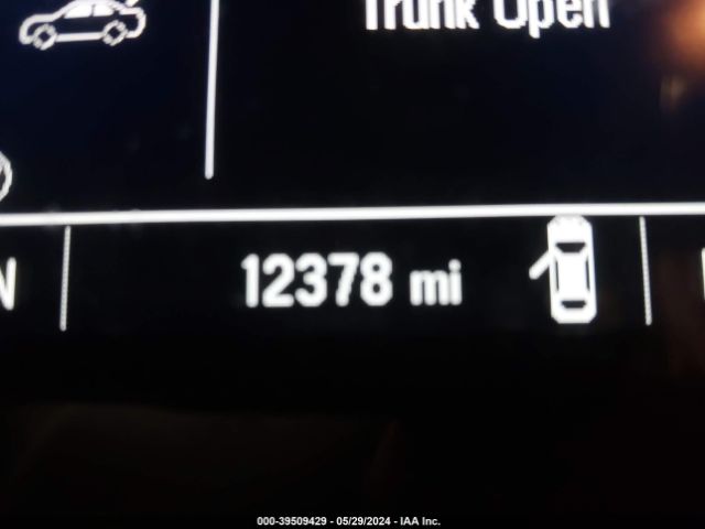 KL77LGE2XRC017440 Chevrolet Trax Fwd 1rs