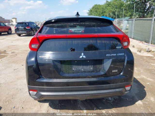 JA4AT4AAXKZ048947 Mitsubishi Eclipse Cross Le