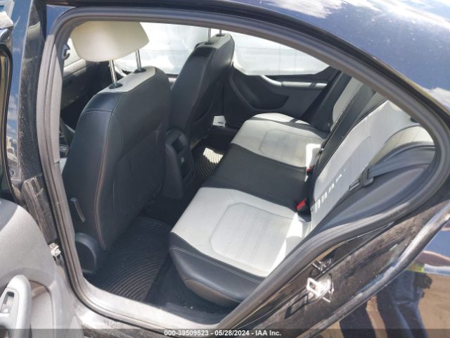 3VWD17AJ7GM267705 Volkswagen Jetta 1.8t Sport
