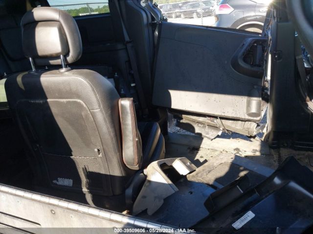 2C4RDGEG5KR671540 Dodge Grand Caravan Gt