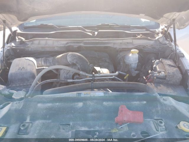 1C6RR7KT6JS352929 RAM 1500 Express  4x4 5'7 Box