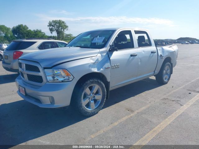 1C6RR7KT6JS352929 RAM 1500 Express  4x4 5'7 Box