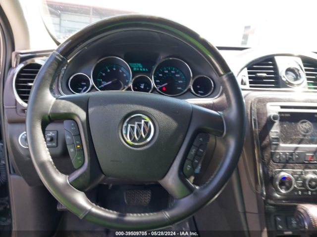 5GAKVBKD2GJ300943 Buick Enclave Leather