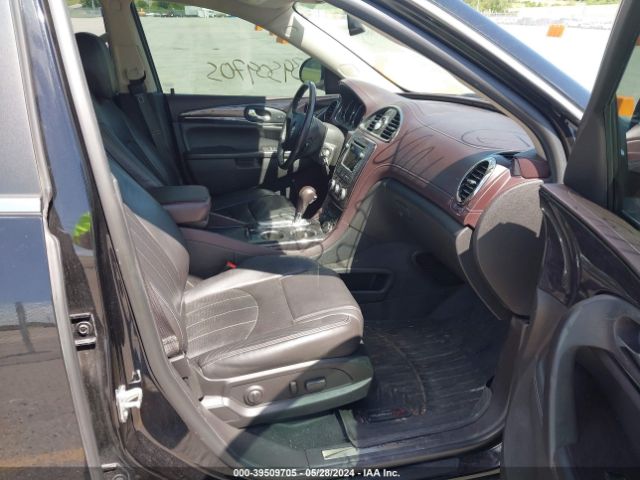5GAKVBKD2GJ300943 Buick Enclave Leather