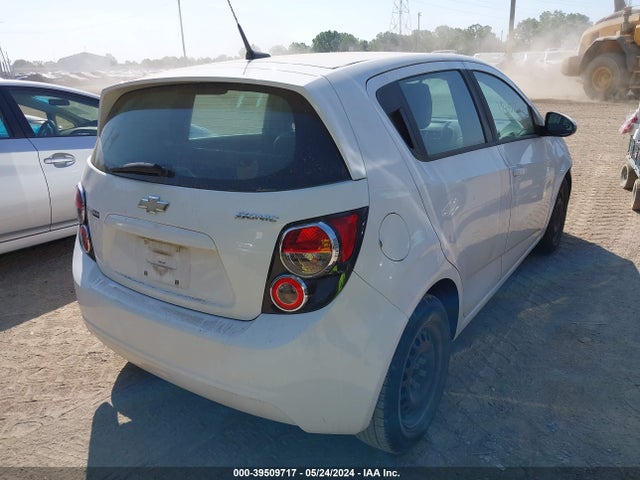 Chevrolet Sonic Ls Auto 2014 1G1JA6SH6E4196137 Image 4