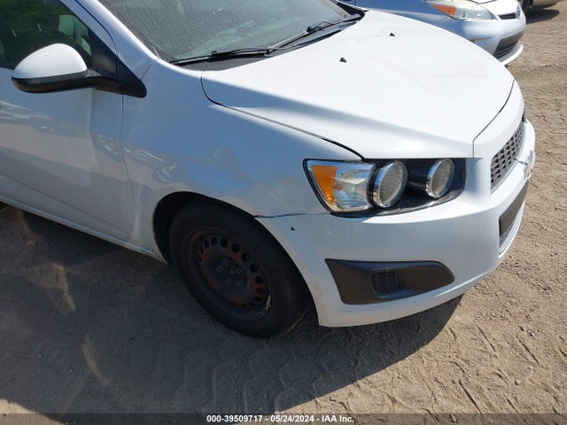 Chevrolet Sonic Ls Auto 2014 1G1JA6SH6E4196137 Image 6