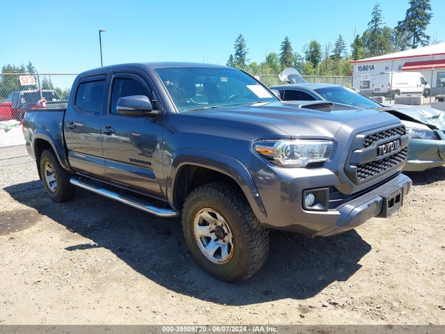 Toyota Tacoma Trd Sport 2017 5TFCZ5AN1HX098985 zdjęcie główne