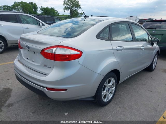 3FADP4BJ0GM174240 Ford FIESTA SE