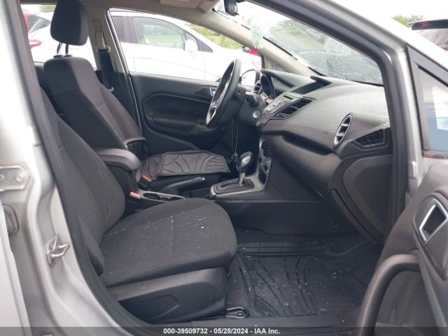 3FADP4BJ0GM174240 Ford FIESTA SE
